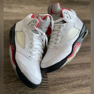 Air Jordan 5 Fire Red “Silver Tongue”